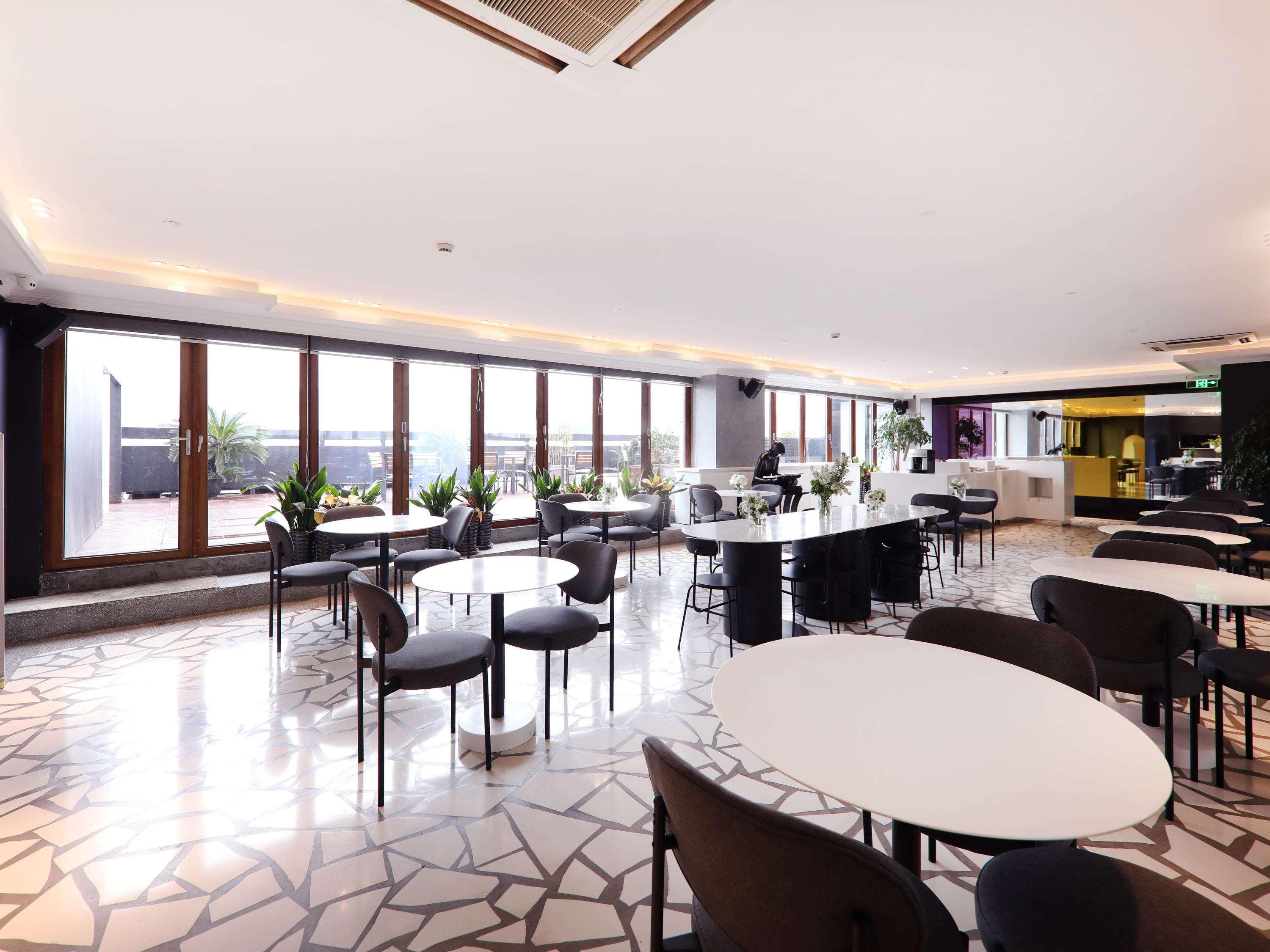 Ibis Yu Garden Hotel