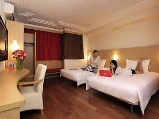 Ibis Yu Garden 3*