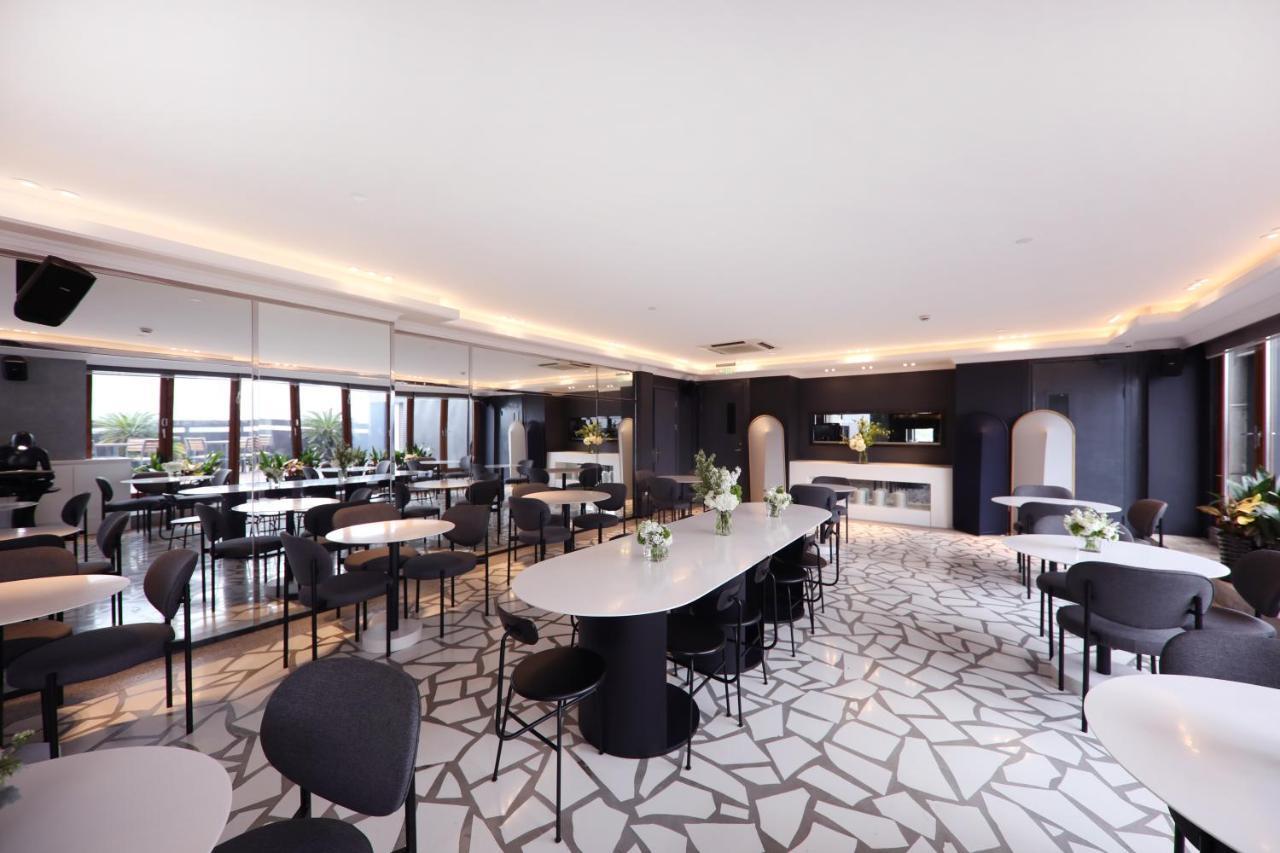 Ibis Yu Garden 3*